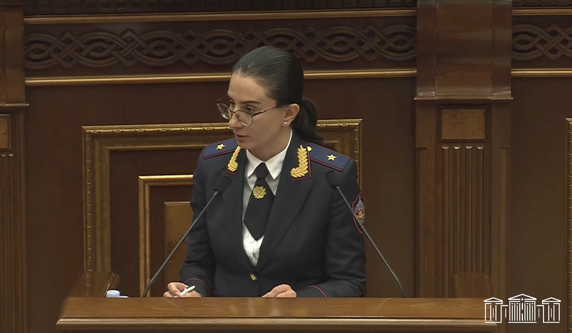 Քննչական մարմինը ներկայացրել է կալանքի հիմնավորումները. Վարդապետյանը՝ լրագրողին հարվածելու միջադեպի մասին