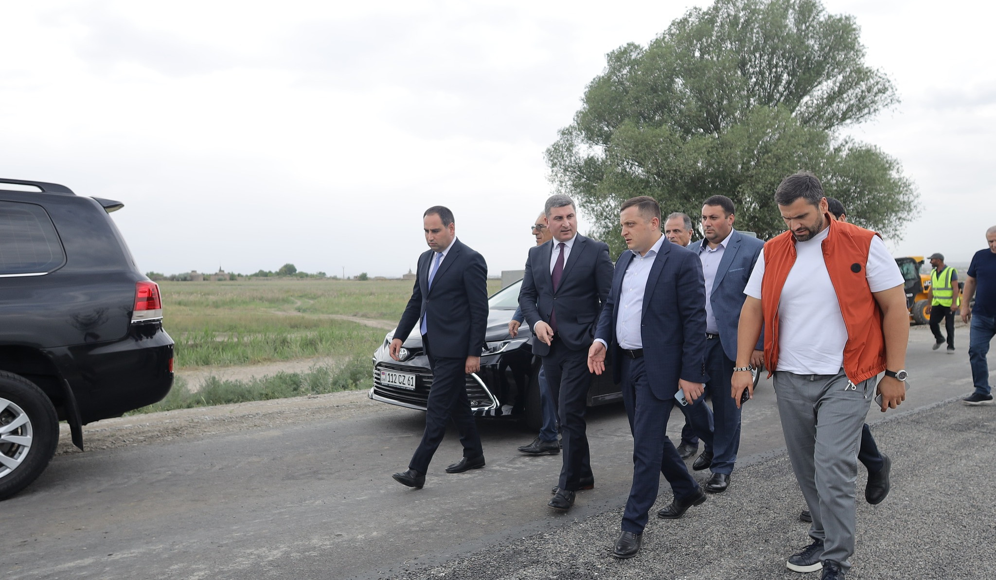 ՏԿԵ նախարարը հետևել է Մեծամոր–ՀԱԷԿ ավտոճանապարհի հիմնանորոգման աշխատանքներին