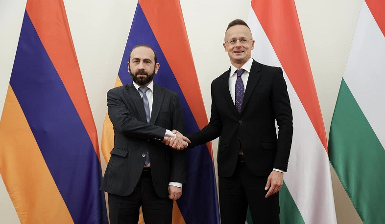 Ararat Mirzoyan's official visit to Budapest kicks off