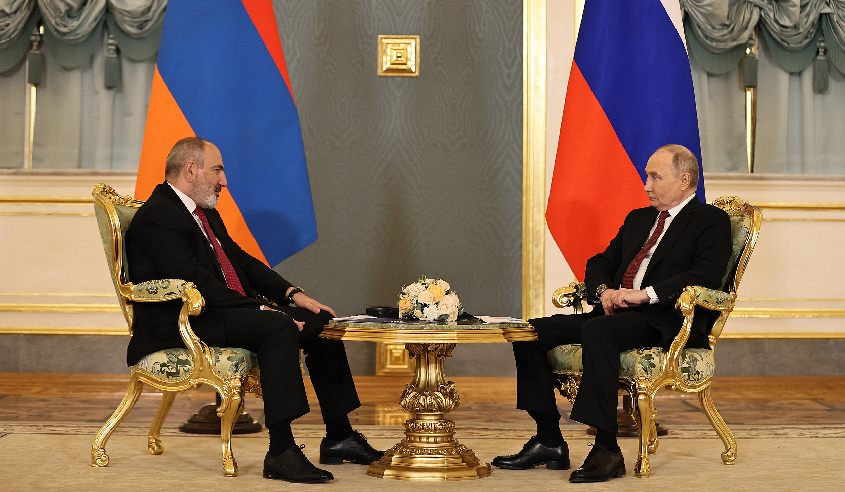 Пашинян и Путин обсудят двусторонние и региональные вопросы