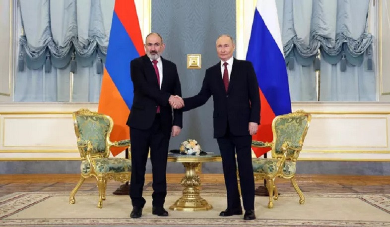 Путин и Пашинян согласовали вывод военных РФ из ряда областей Армении: Песков