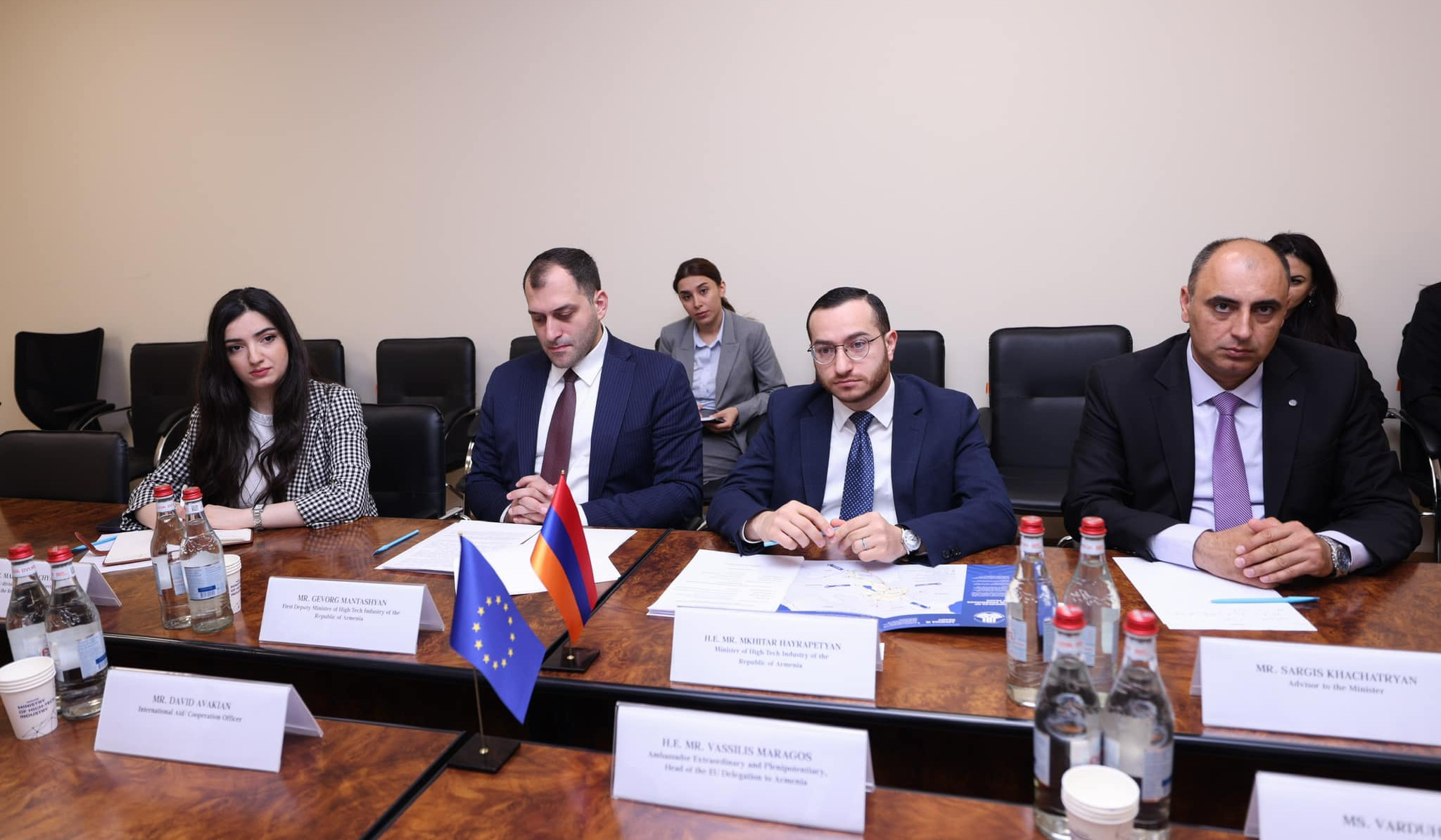 Mkhitar Hayrapetyan and Vassilis Maragos discussed agenda issues of Armenia-EU multilateral cooperation
