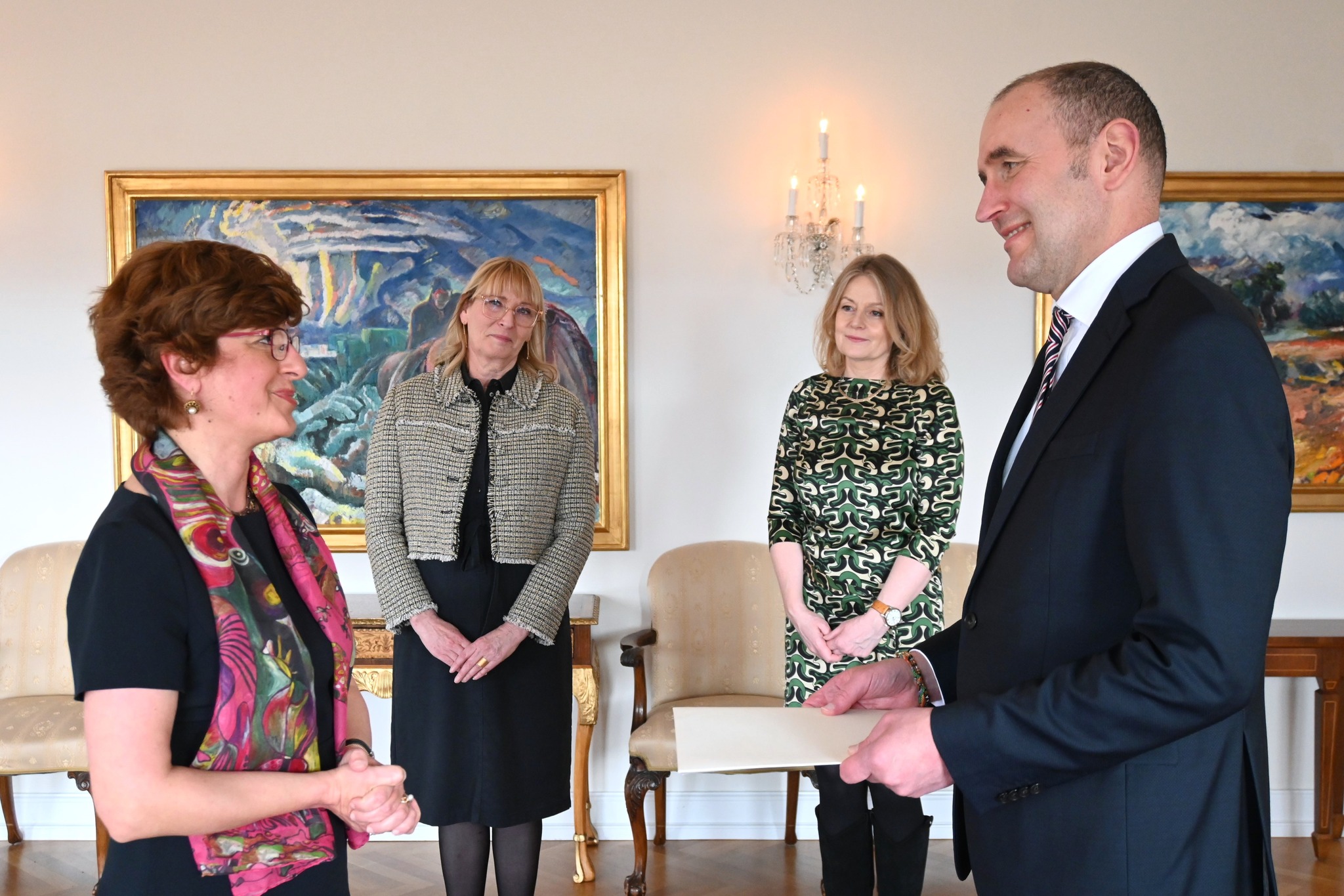 Ambassador Anna Aghajanիan presented her credentials to President of Iceland Guðni Jóhannesson