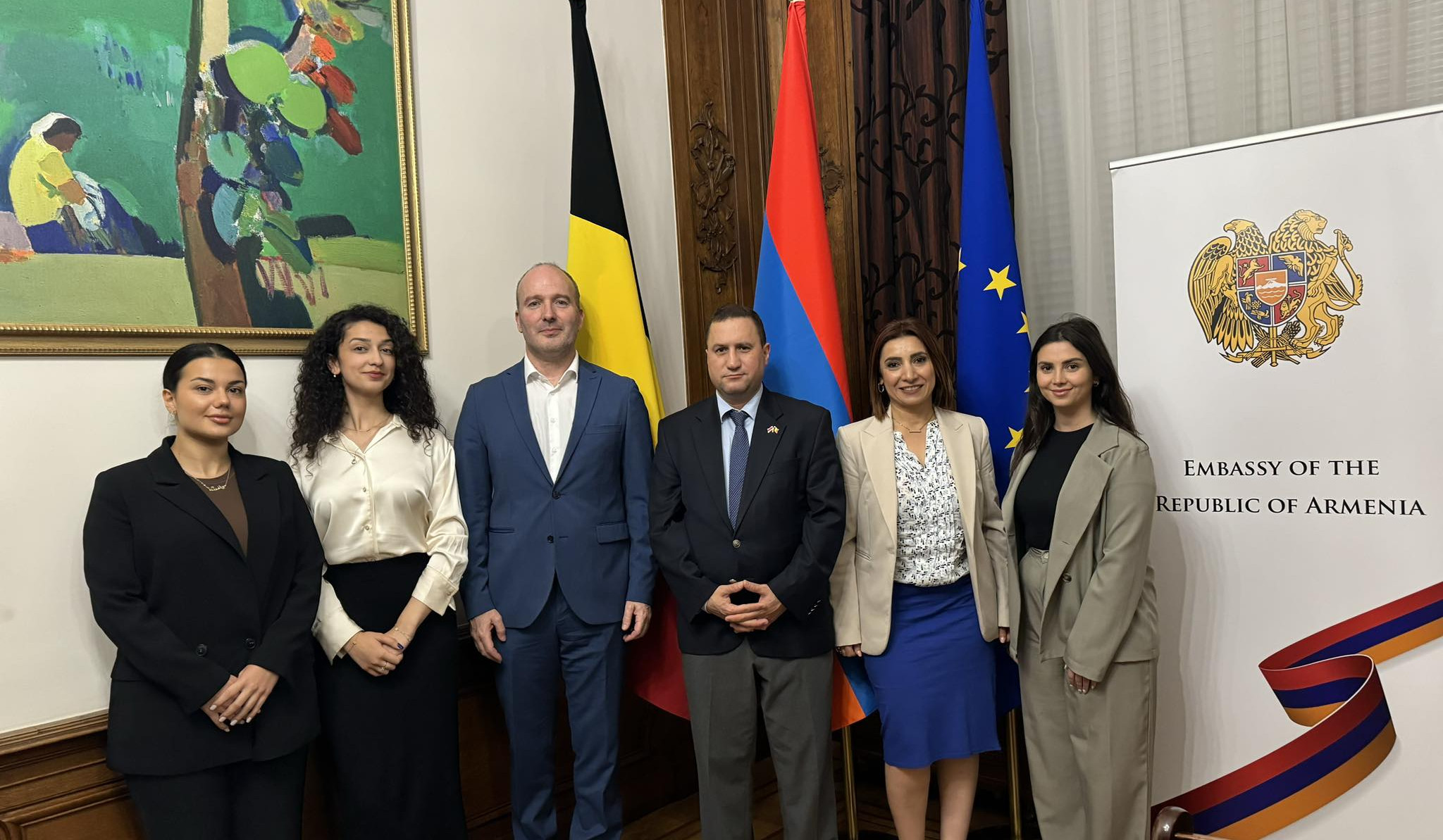 Դեսպան Բալայանը Բելգիայի ընտրություններին առաջադրված հայ թեկնածուներին ներկայացրել է ՀՀ քաղաքական և սոցիալական դրությունը