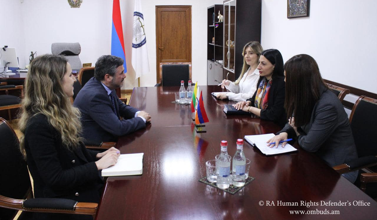 ՀՀ ՄԻՊ-ը Լիտվայի դեսպանին է ներկայացրել ԼՂ-ից բռնի տեղահանված անձանց իրավունքների պաշտպանությանն առնչվող հարցեր