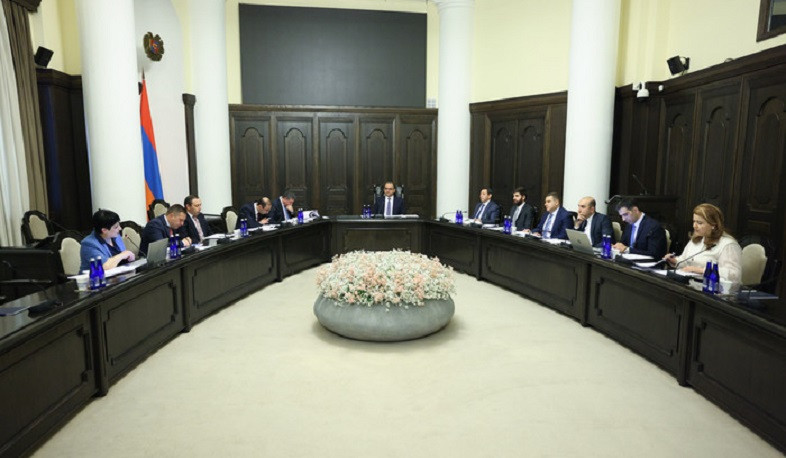 Տիգրան Խաչատրյանի գլխավորությամբ կայացել է սուբվենցիոն հայտերի գնահատման հանձնաժողովի նիստ