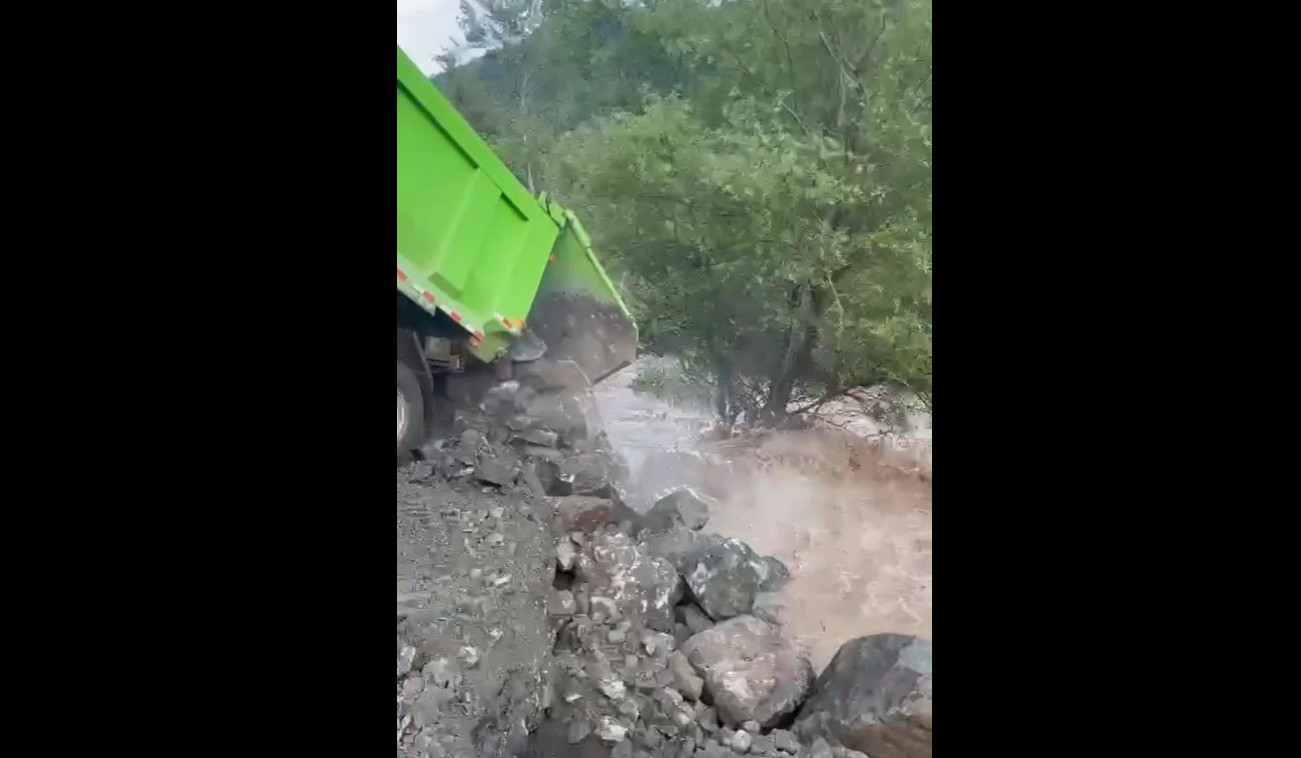 Ճանապարհաշինական կազմակերպությունները Լոռու և Տավուշի մարզերում իրականացնում են տարերային աղետի հետևանքների վերացման աշխատանքներ