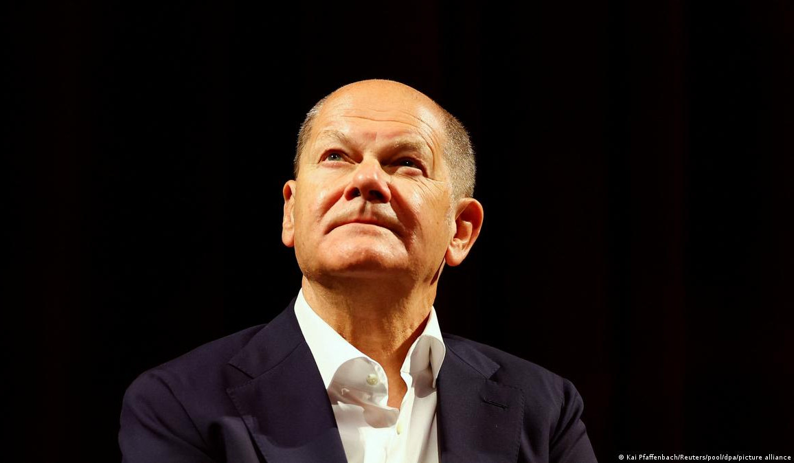 We must avoid war between Russia and NATO says Scholz at gathering of German Catholics