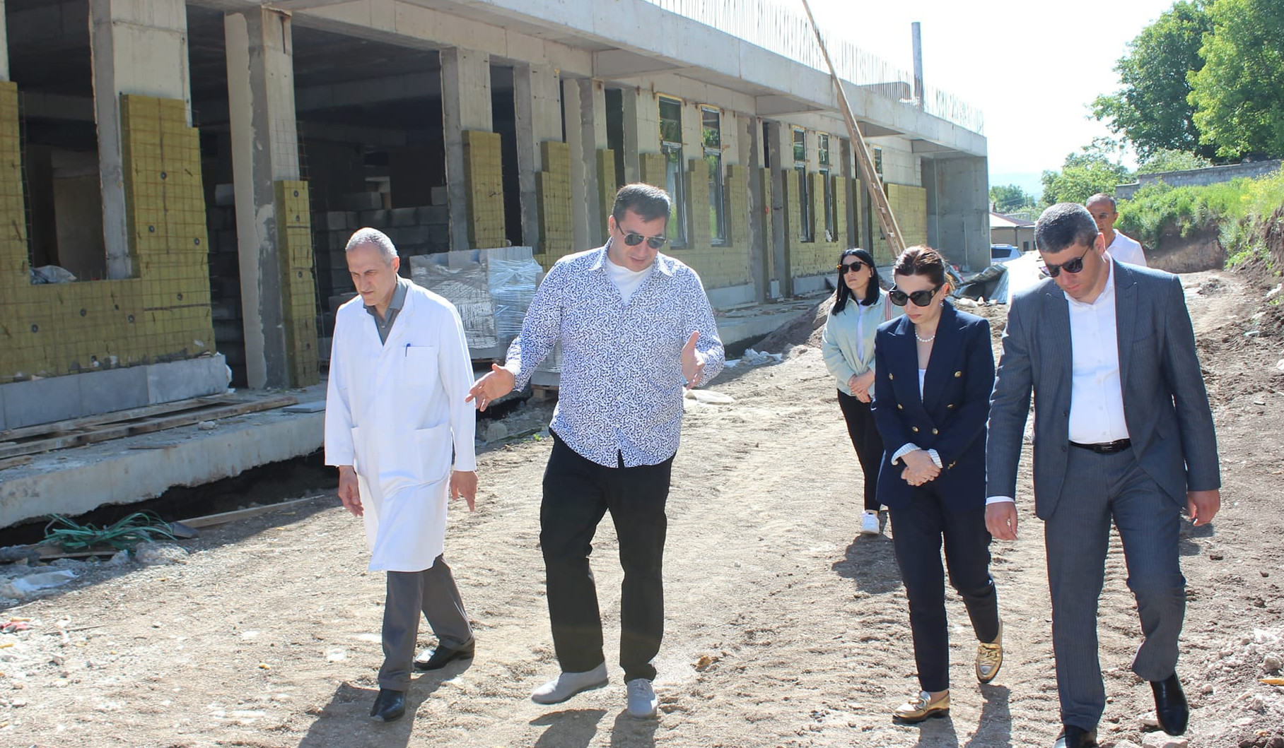 Անահիտ Ավանեսյանը Վանաձորի ԲԿ-ում հետևել է ինֆեկցիոնի կառուցվող մասնաշենքի շինարարական աշխատանքներին