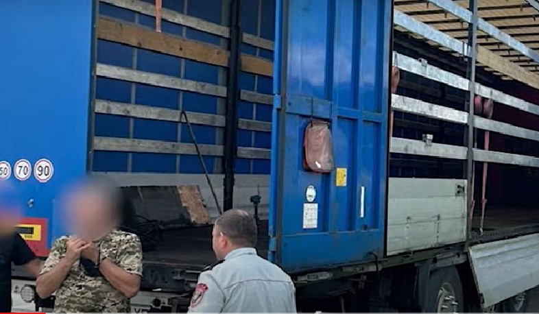 Գողություն բեռնատարից. Վաղարշապատի ոստիկանների բացահայտումը