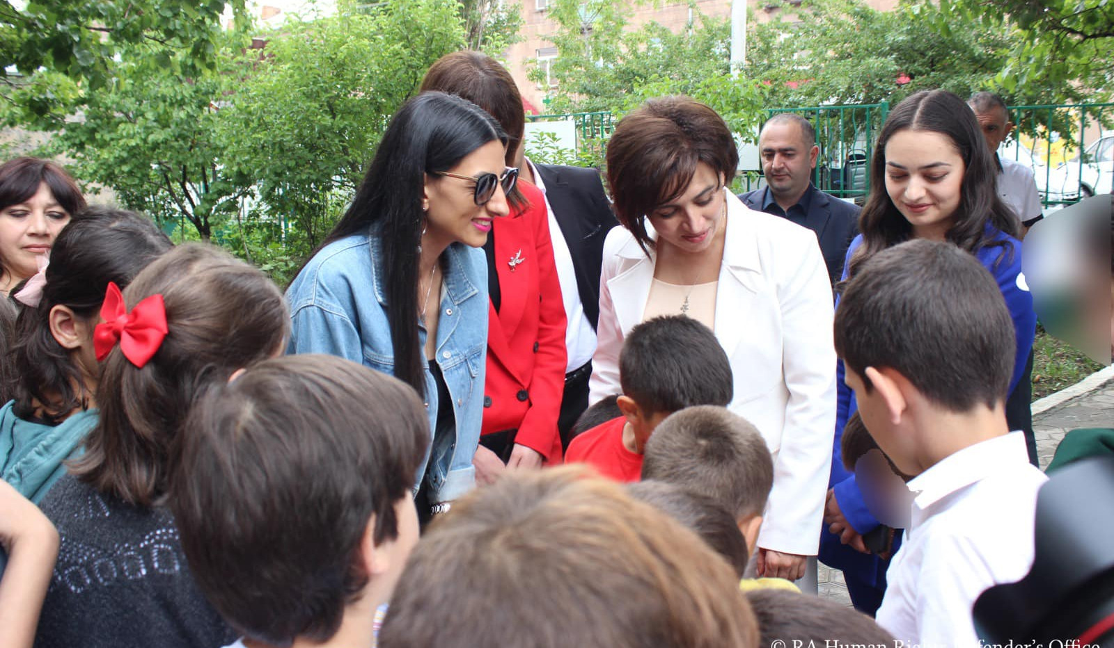 ՄԻՊ-ը Շիրակի մարզի երեխայի և ընտանիքի աջակցության կենտրոնի սաների հետ դիտել է «Ալիսան հրաշքների աշխարհում» ներկայացումը