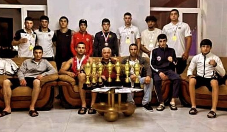 Բռնցքամարտի Հայաստանի երիտասարդական հավաքականը 10 մեդալ է նվաճել Վրաստանում կայացած հուշամրցաշարում