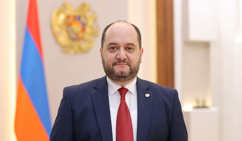 Արայիկ Հարությունյանը Փարիզում մասնակցելու է Ֆրանկոֆոնիայի խաղերի դրոշը Հայաստանին փոխանցելու արարողությանը