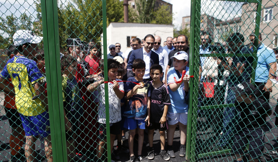 Էրեբունի. ավելի քան 260 ավտոտնակների ու ցանկապատված տարածքների փոխարեն՝ հանգստի հարմարավետ գոտիներ