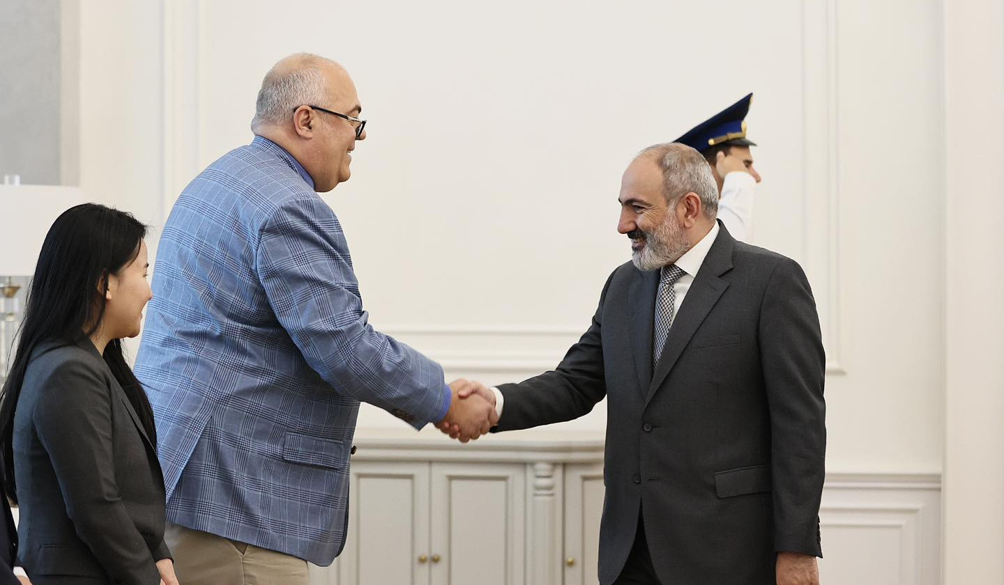 Премьер-министр Пашинян принял директора программ правозащитной организации Freedom House по Европе и Евразии