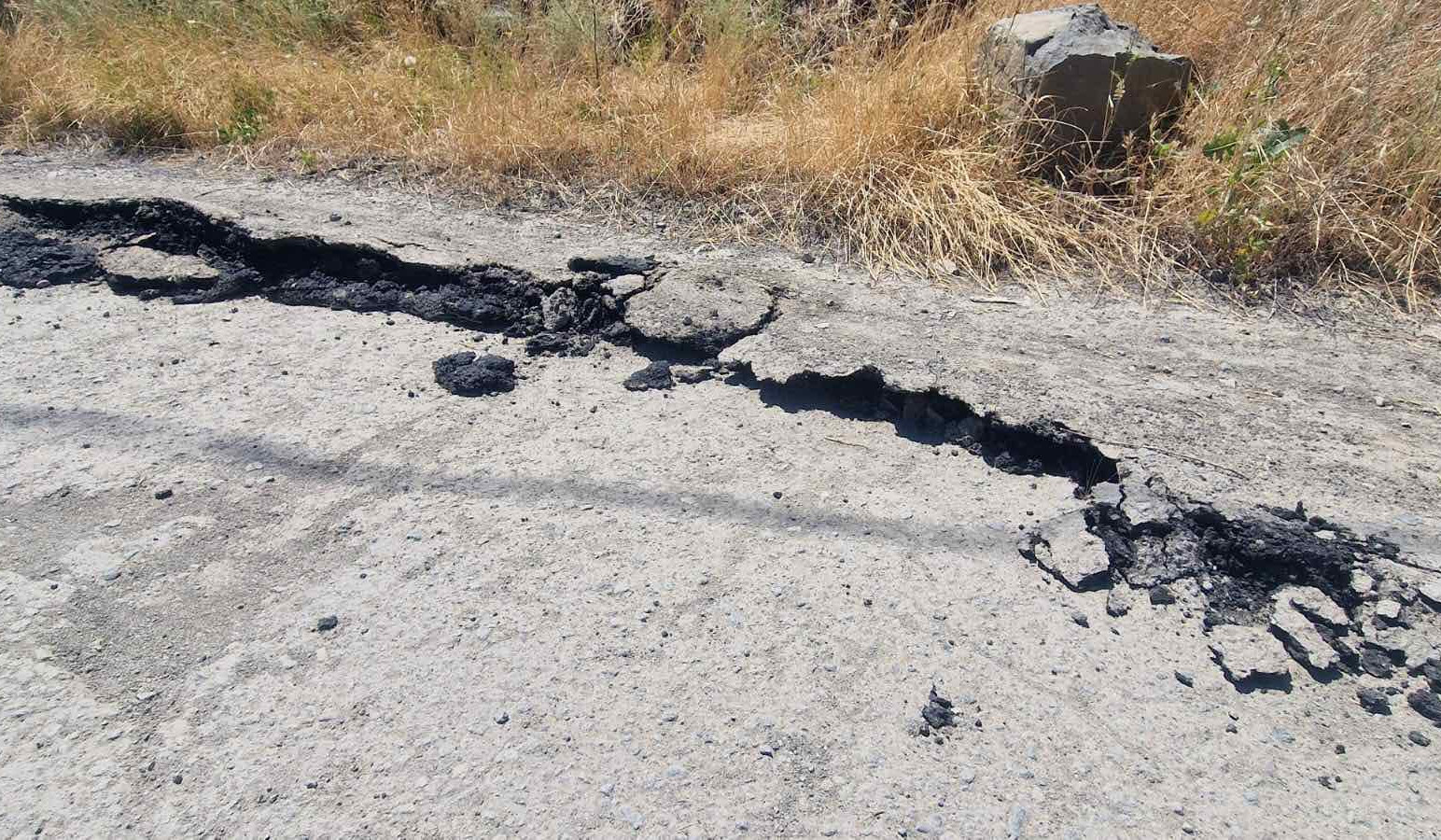 Կոտայքի Գետամեջ գյուղում տեղի է ունեցել ճանապարհահատվածի սահք. տուժածներ չկան