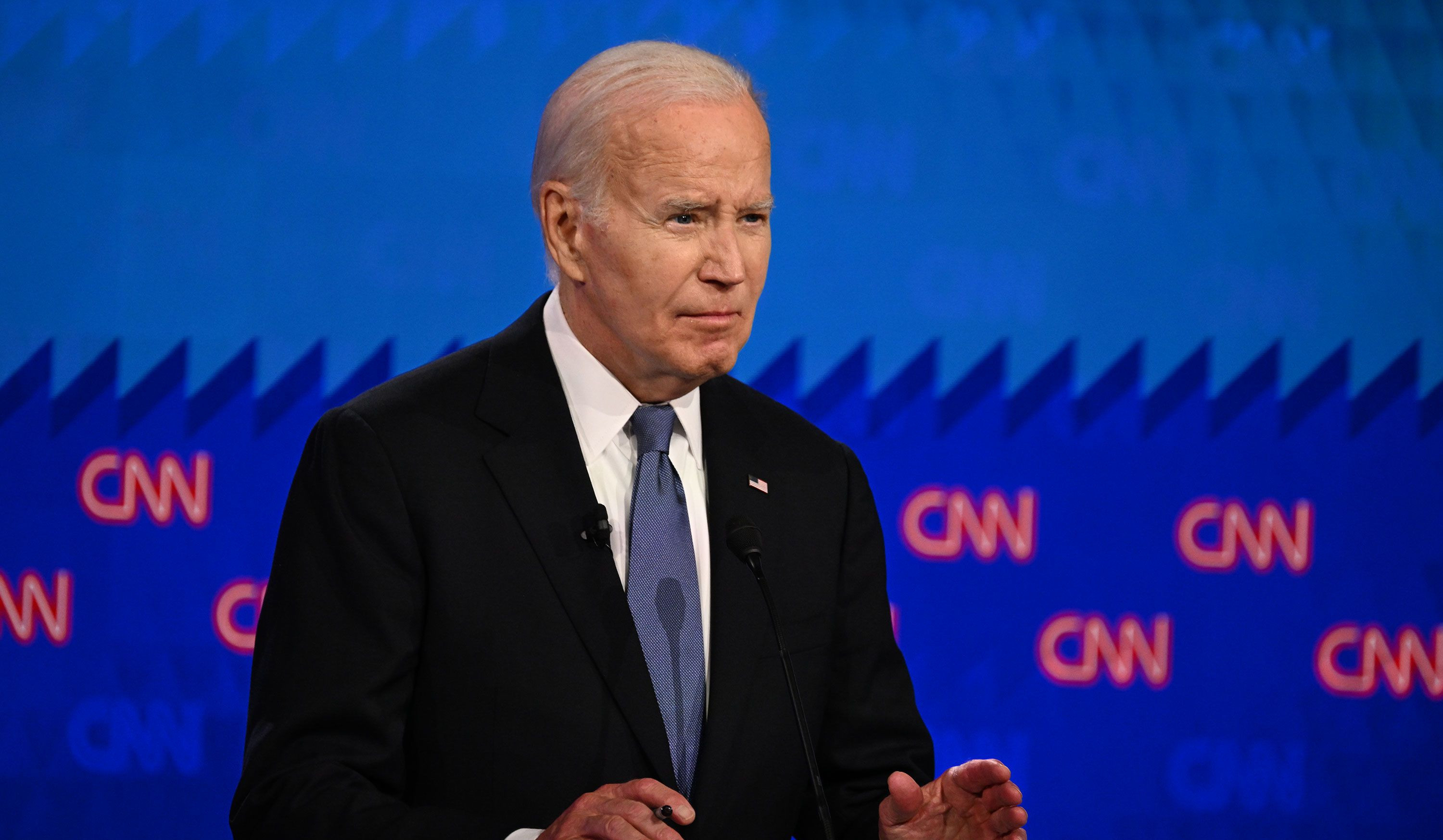 Բայդենը դուրս չի գա ընտրապայքարից․ խոսնակ