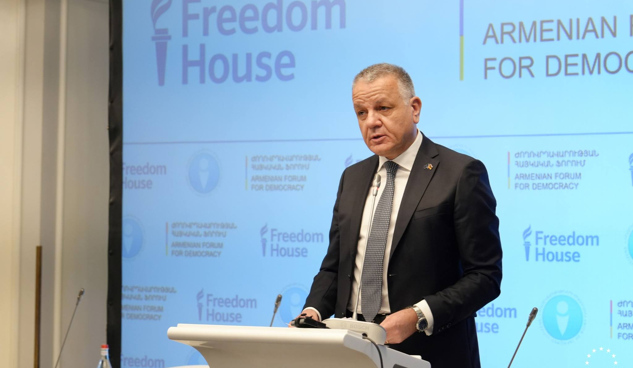 ЕС призывает Армению продолжать свои усилия по развитию всеобъемлющей демократии на благо всех граждан Армении: Марагос