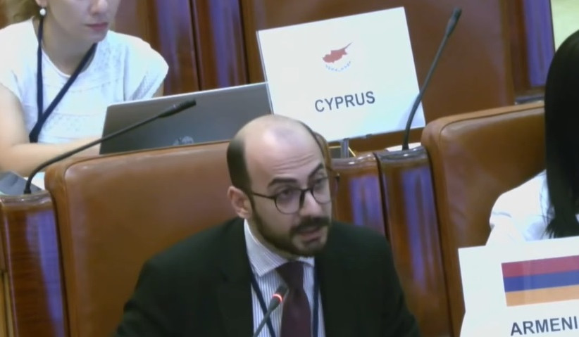 Erməni xalqı demokratik dövlətlərin dəstəyini gözləyir: Artur Hovhannisyan