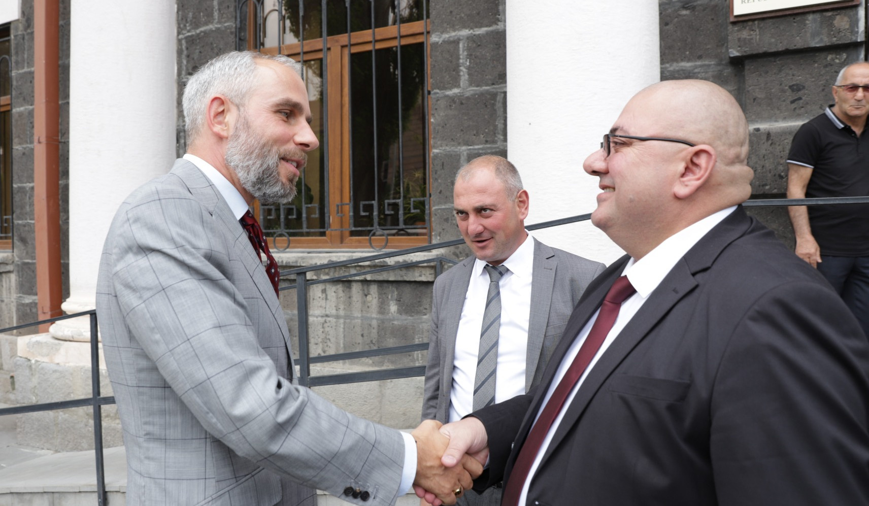 Շիրակի մարզպետը և Չեխիայի դեսպանը քննարկել են քույր քաղաքներ ունենալու հարցը