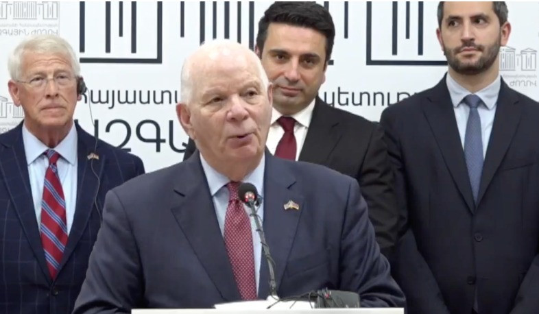 Мы хотим расширить связи в сфере безопасности, экономики и политики: Сенатор Бин Карден