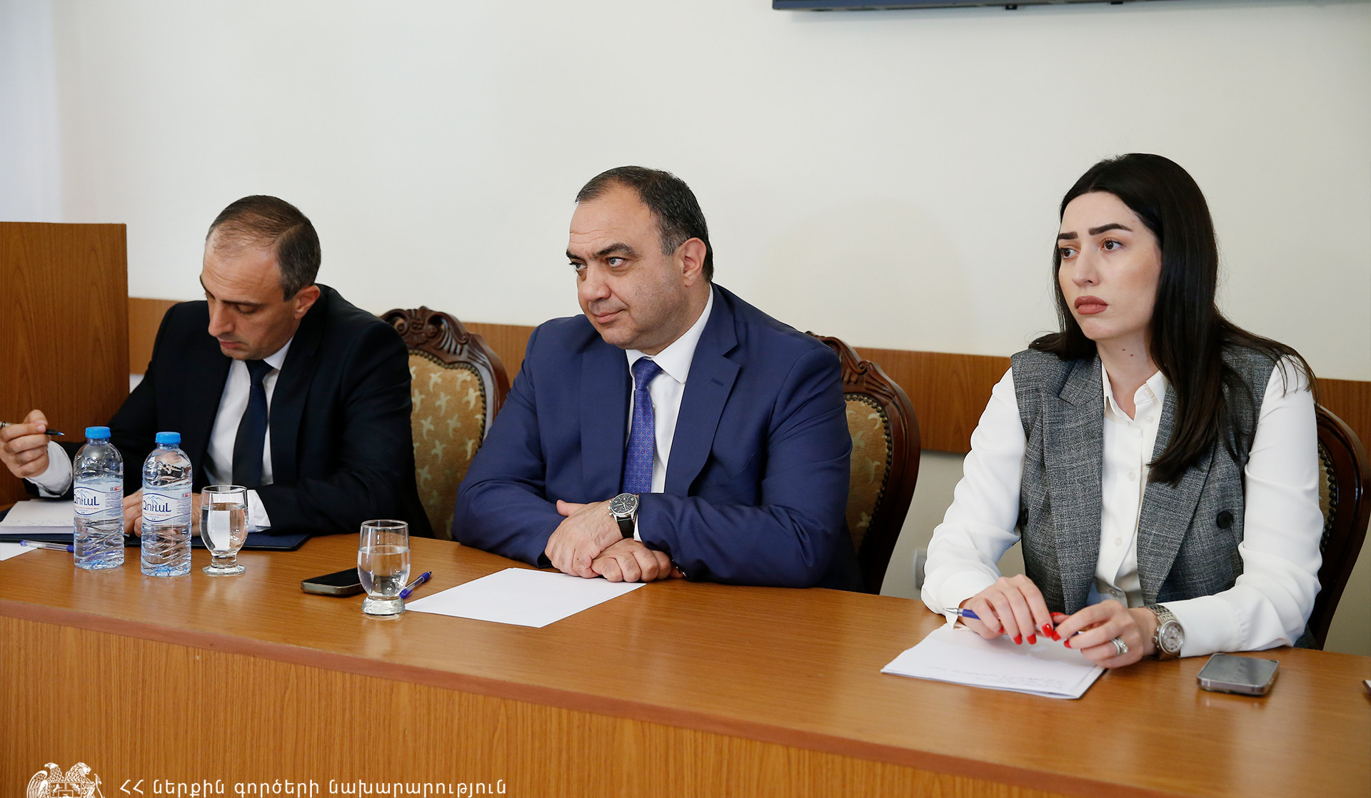 ՆԳ նախարարը Սյունիքի մարզում հանդիպել է քաղաքացիների հետ