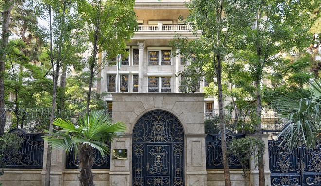 Посольство Азербайджана в Иране возобновило работу