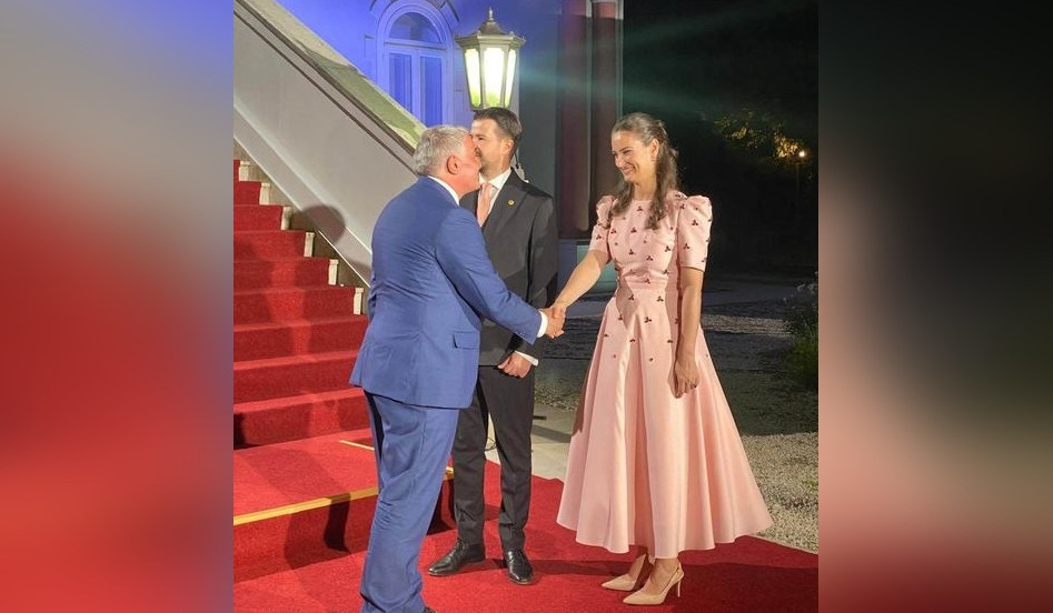 Դեսպան Հովակիմյանը մասնակցել է Չեռնոգորիայի Պետականության օրվա առթիվ  ընդունելությանը, կարճատև զրույց ունեցել նախագահ Յակով Միլատովիչի հետ