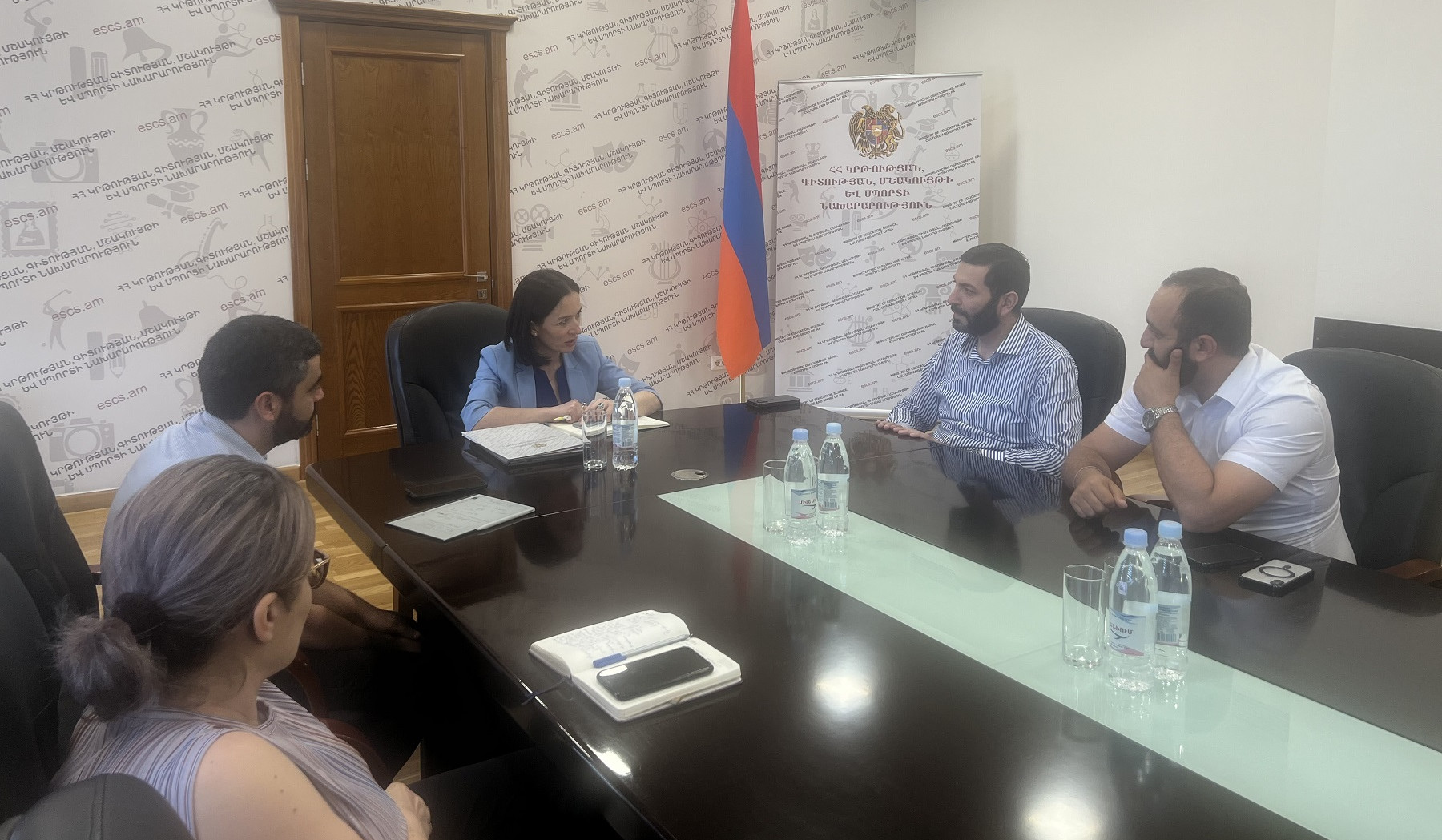 Քննարկվել է եզդիերենի ուսուցման ամբիոն հիմնելու հարցը. ԿԳՄՍՆ