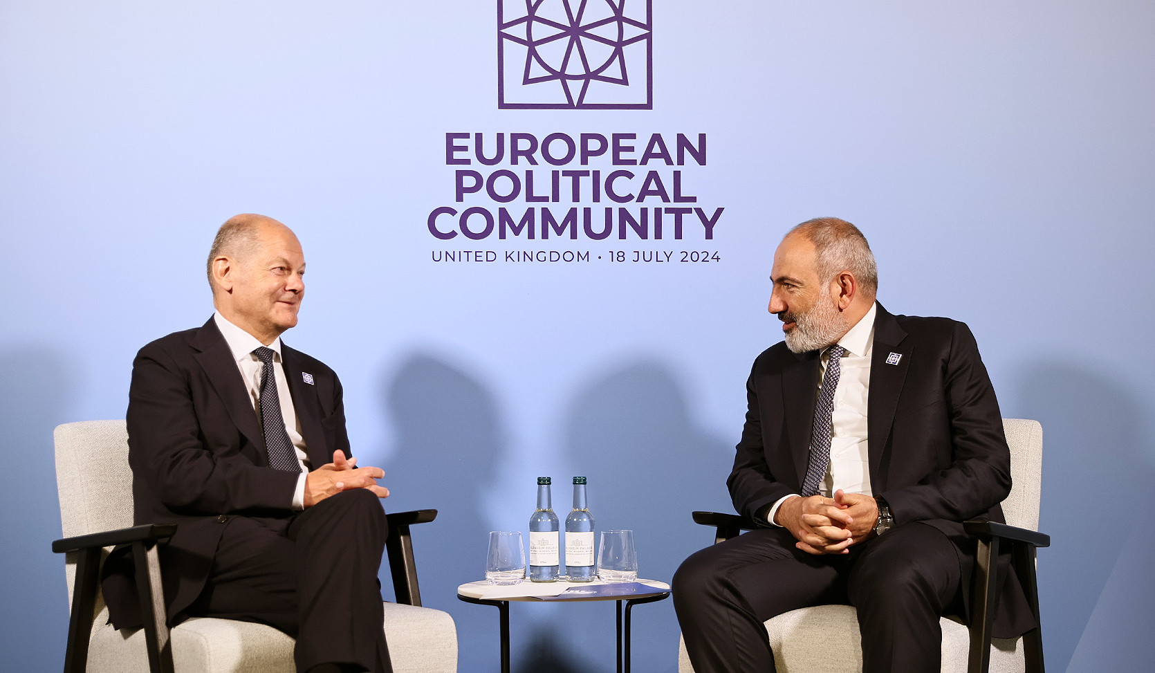 Փաշինյանը Շոլցին ներկայացրել է հայկական կողմի դիրքորոշումները սահմանազատման գործընթացի վերաբերյալ