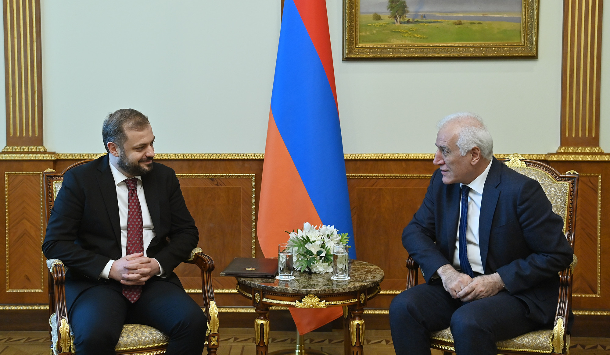 Վահագն Խաչատուրյանն ընդունել է Գևորգ Պապոյանին․ անդրադարձ է կատարվել տնտեսության ոլորտում առկա հիմնախնդիրներին