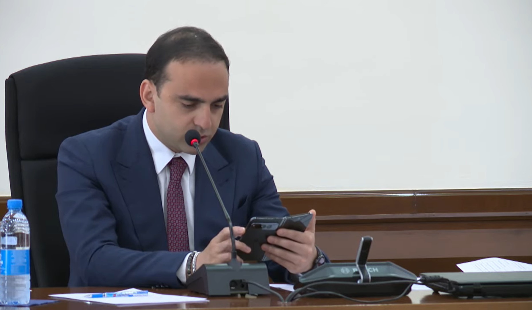 Երևանի ավագանու որոշման չիրականացումը պետք է խստագույնս պատժվի. Ավինյանը՝ օդի աղտոտվածության մասին