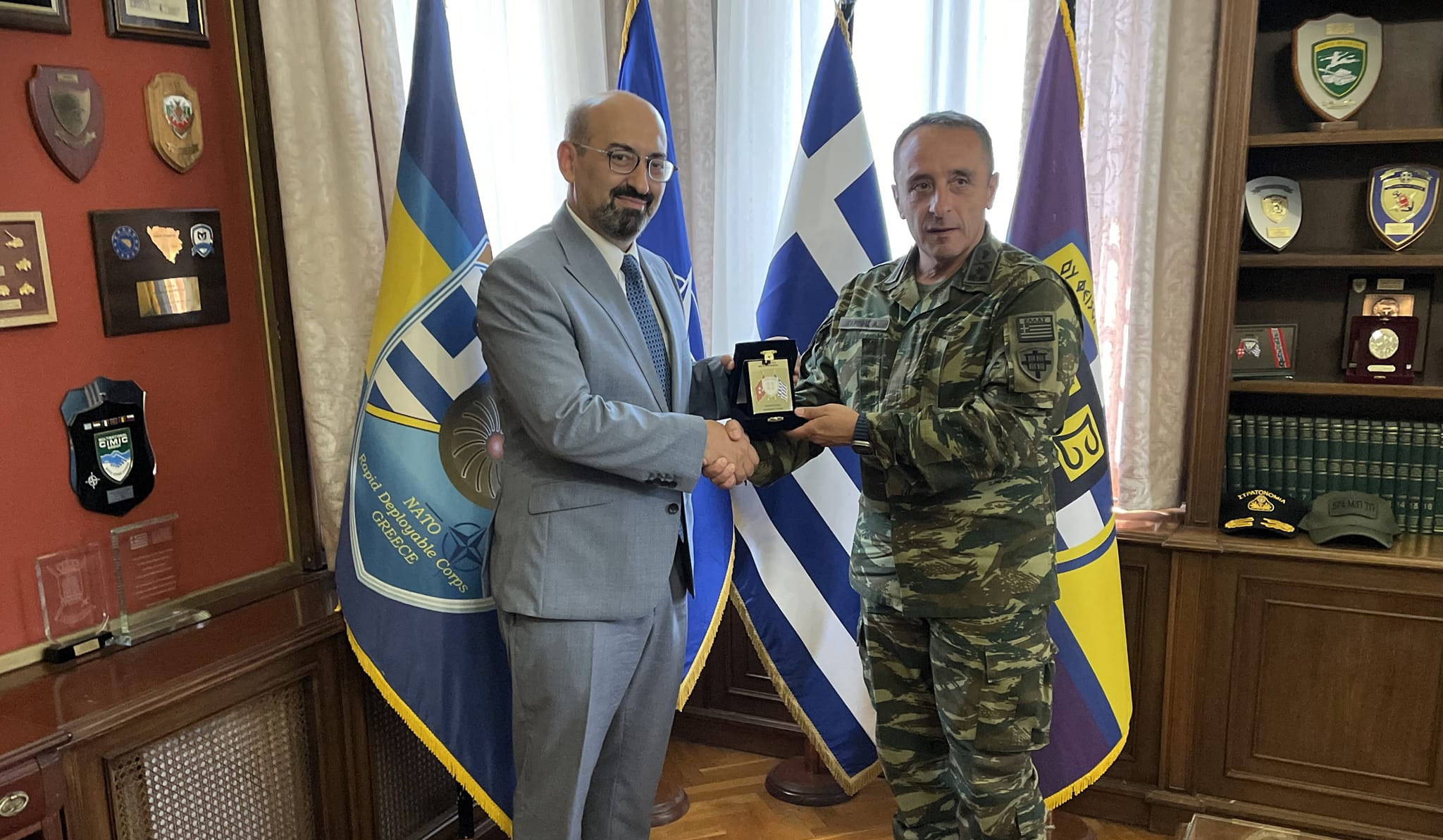 Ermənistan və Yunanıstan müdafiə nazirlikləri arasında qurulmuş əməkdaşlıq möhkəm təməllər üzərində qurulub: Atanasios Garinis