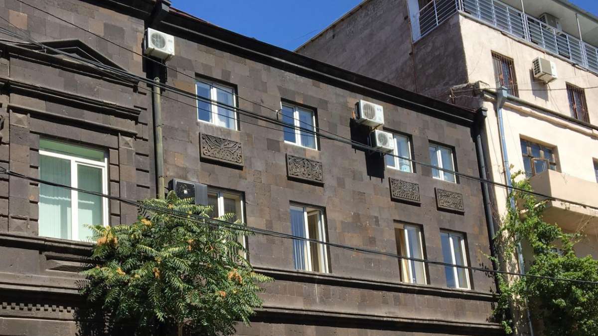 Հանրապետության 47 հասցեում գտնվող շենքի վարձակալության համար հայտարարվել է մրցույթ