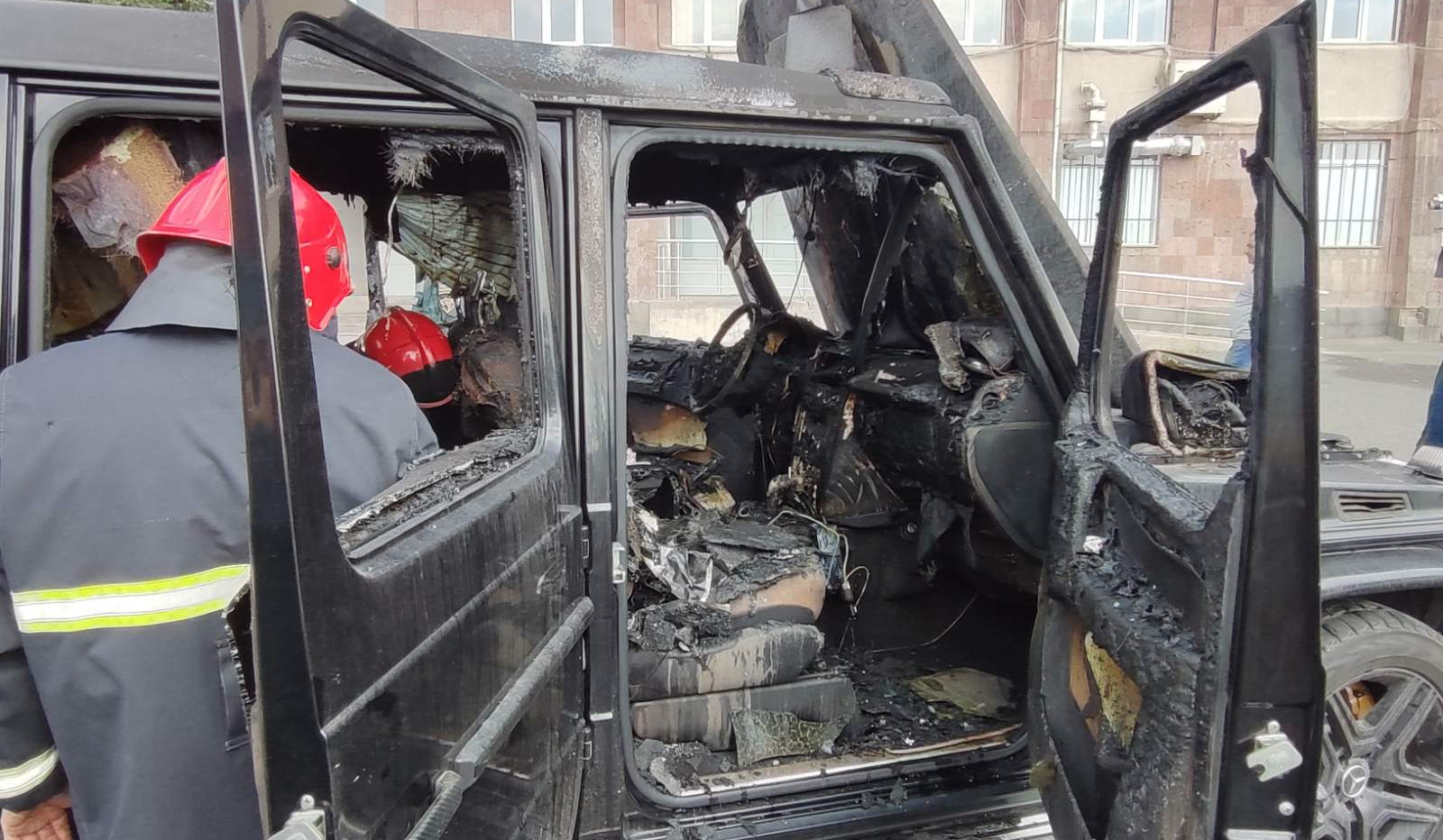 Նորքի 9-րդ փողոցում ավտոմեքենա է այրվել