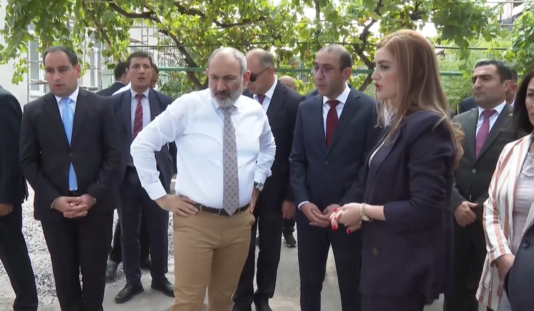 Փաշինյանն Էջմիածնում այցելել է սուբվենցիոն ծրագրի շրջանակում հիմնանորոգվող «Ձնծաղիկ» մանկապարտեզ