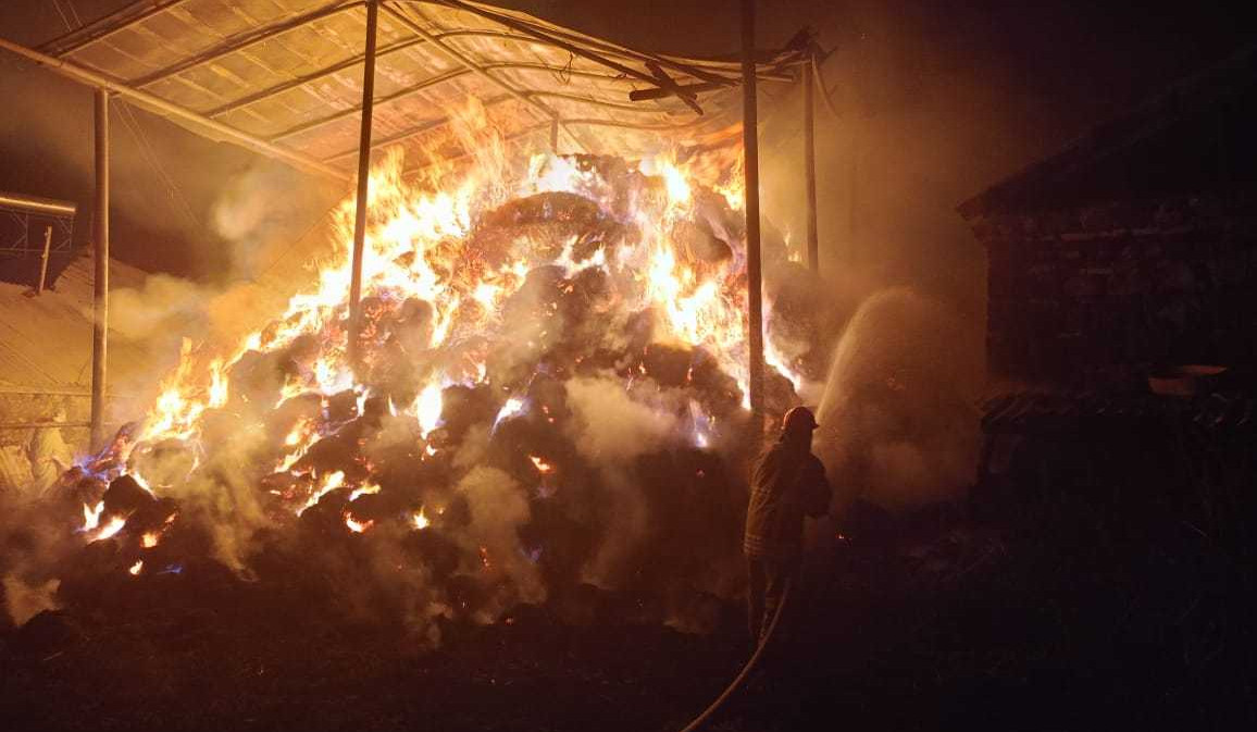 Հերհեր գյուղում այրվել է մոտ 1800 հակ անասնակեր