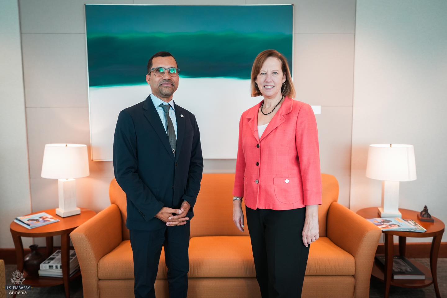US ambassador received newly appointed head of Armenian office of WHO