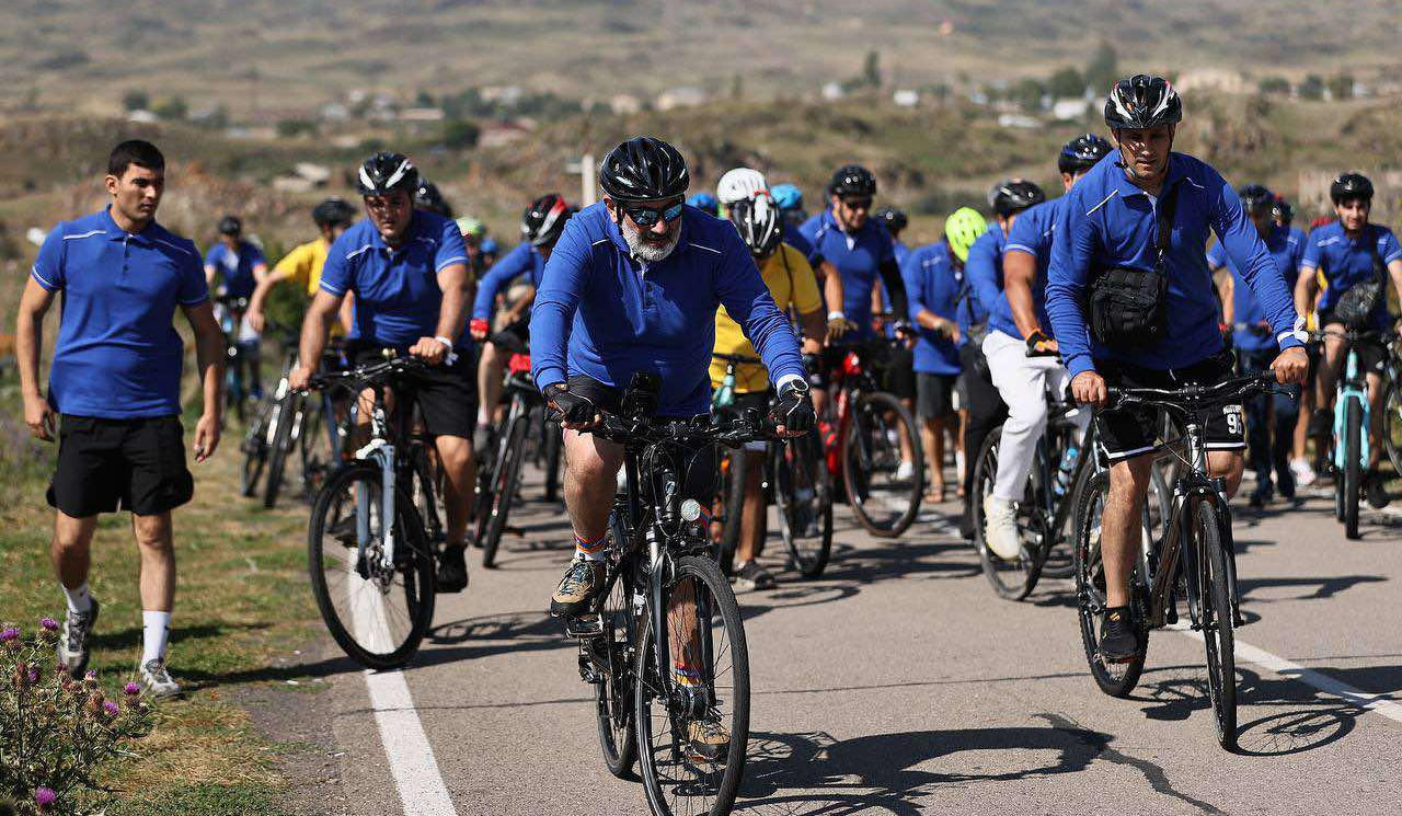 Երկօրյա հեծանվարշավը եզրափակեցինք Սևանի թերակղզում. ՀՀ վարչապետ