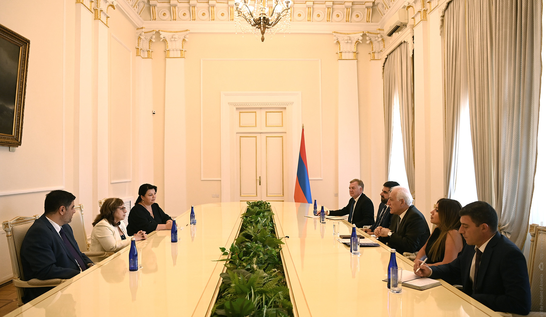 Վահագն Խաչատուրյանը և Անա Օլիվերան քննարկել են Հայաստանի և Ուրուգվայի հարաբերությունների զարգացման հեռանկարը