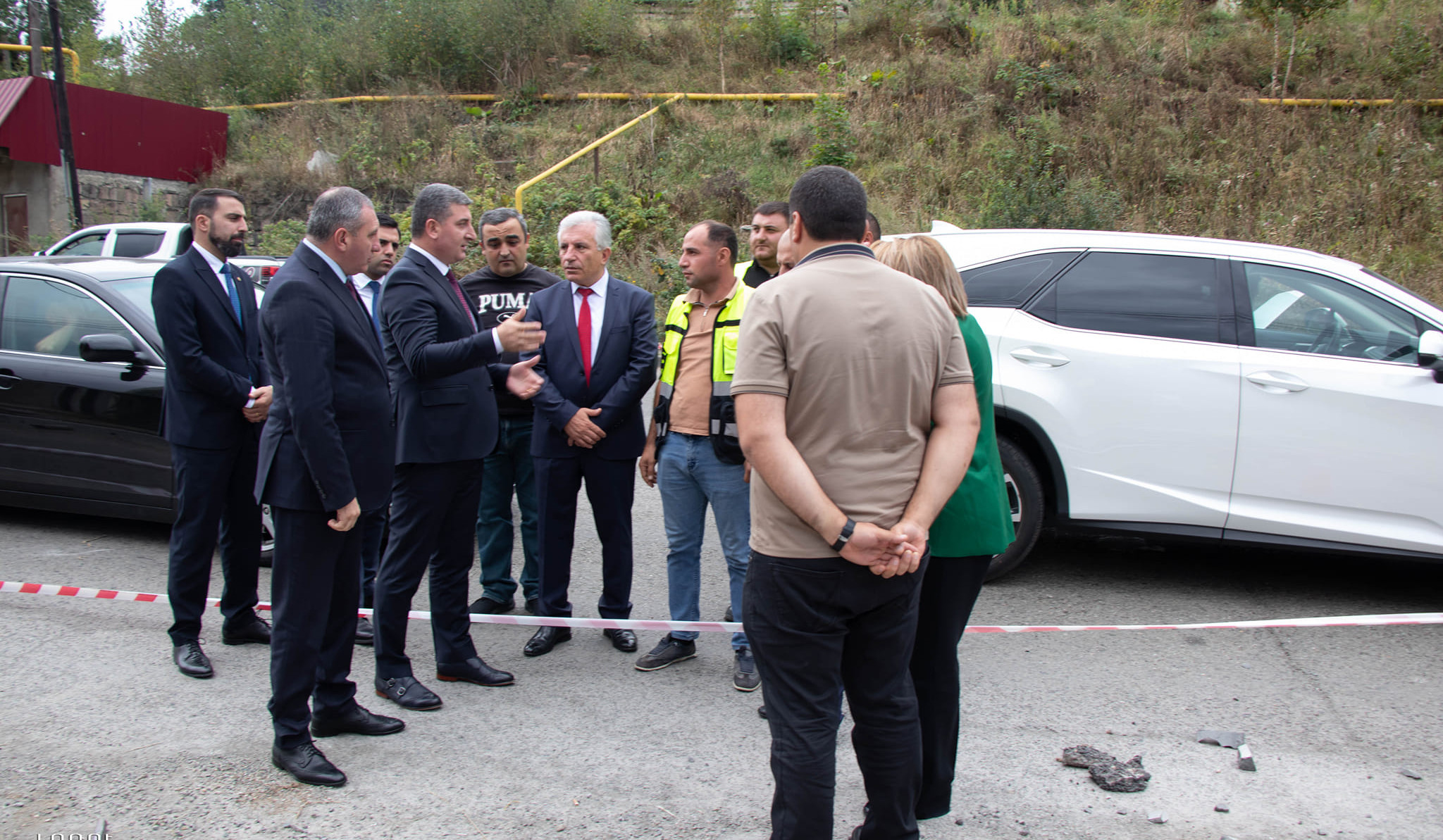 Գնել Սանոսյանը Լոռու մարզում դիտարկել է մի շարք ճանապարհահատվածների կառուցման ընթացքը