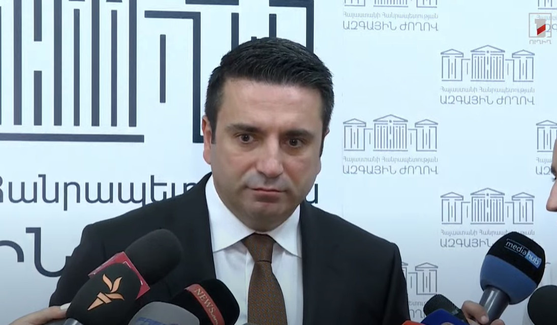 İştirakımızın uyğun olub olmadığını başa düşməliyik: Alen Simonyan Bakıda keçiriləcək COP-29 haqqında