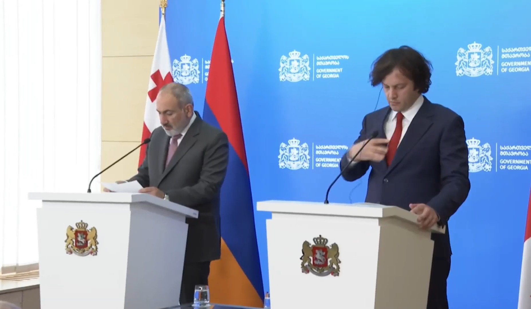 Biz yaxın gələcəkdə Ermənistan-Gürcüstan sərhədinin delimitasiyası prosesi çərçivəsində də əməli irəliləyişi təmin edəcəyik։ Paşinyan