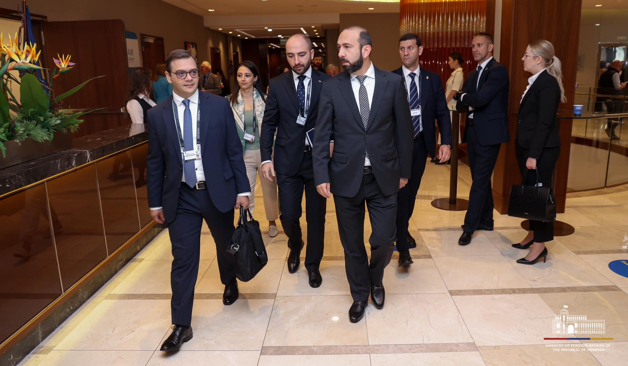 ER ilk dəfə olaraq Varşava Təhlükəsizlik Forumunda xarici işlər naziri səviyyəsində iştirak edir