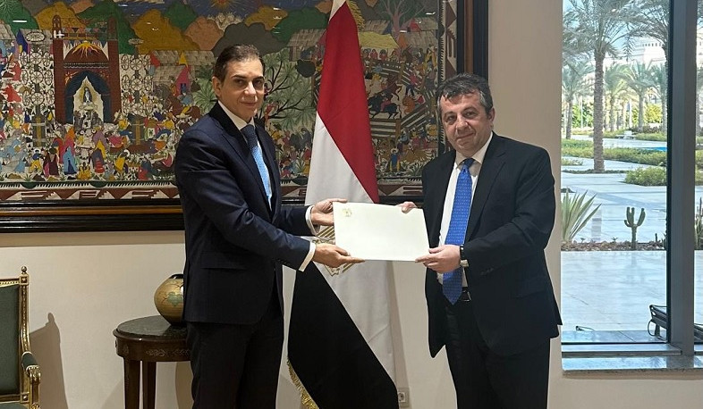 Armenian Ambassador to Egypt expressed his credentials to make efforts to further expand and develop mutually beneficial Armenian-Egyptian cooperation