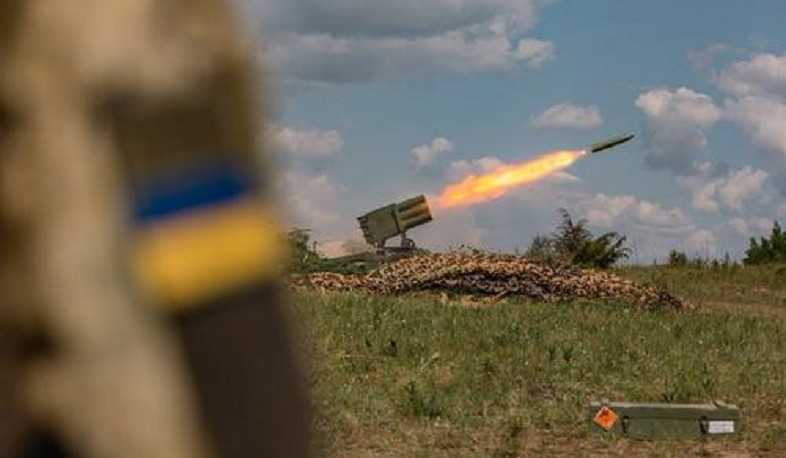 Позиция Берлина и Рима по нанесению удара западным оружием в глубь России