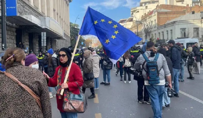 Protest rally on Chavchavadze Avenue in Tbilisi dispersed without use of force