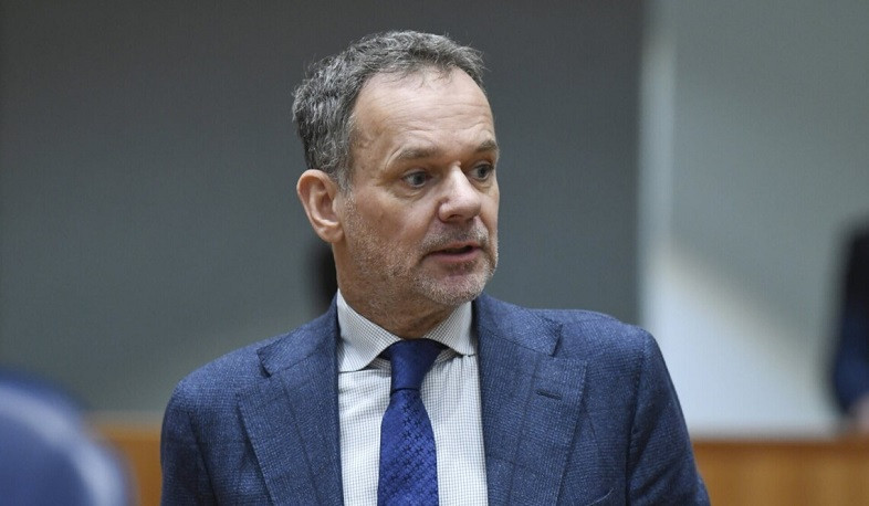 Нидерланды попросят ЕС приостановить безвизовый режим с Грузией: Reuters