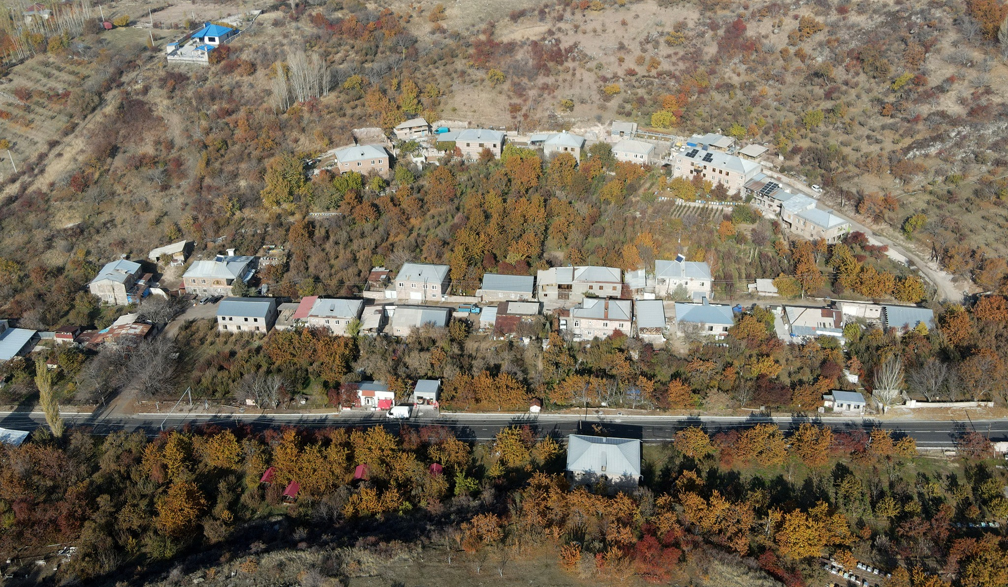 Հիմնանորոգվել է Երևան-Գառնի-Գեղարդի վանք հանրապետական նշանակության ավտոճանապարհի մի հատվածը