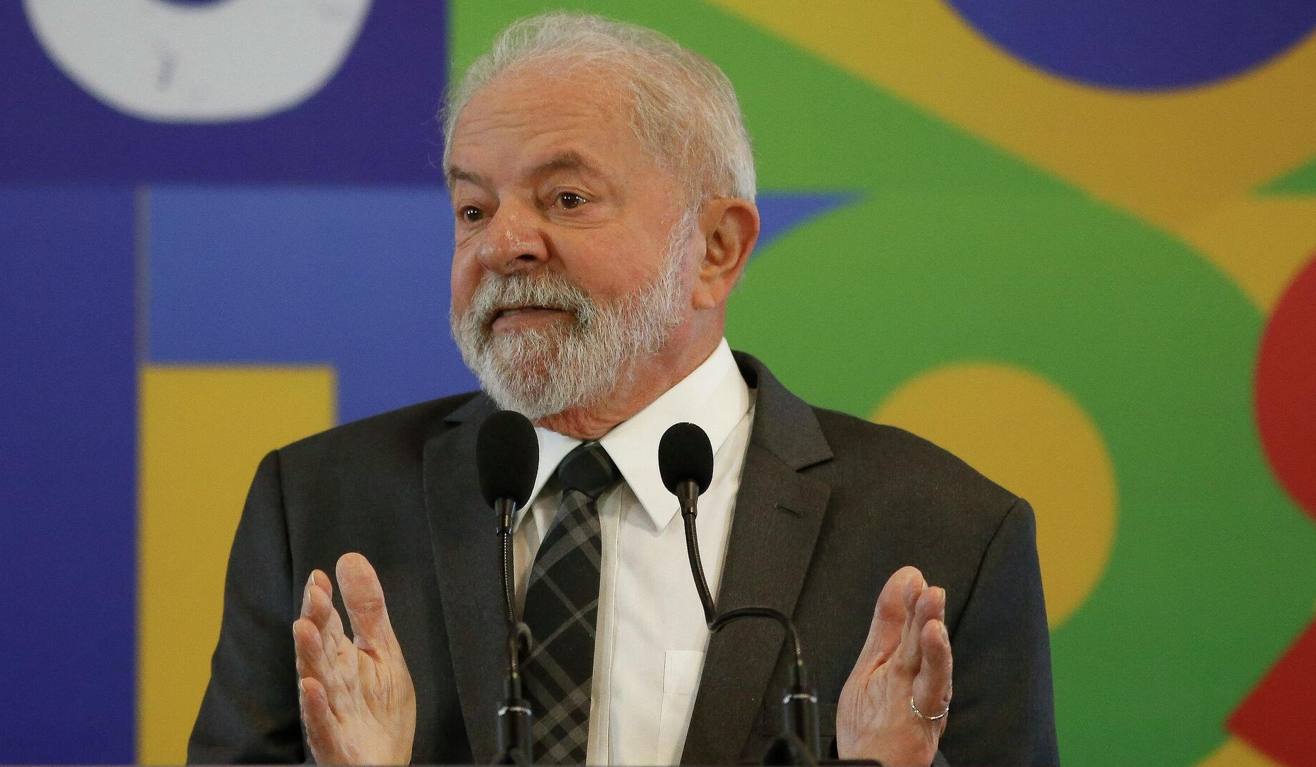 Президент Бразилии перенес операцию на головном мозге